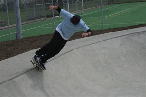 Bowl at Furzefield skatepark