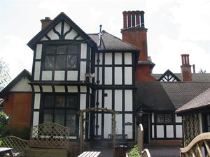 Bhaktivedanta Manor, Letchmore Heath