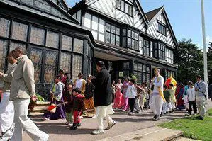 people outside Bhaktivedanta Manor in Letchmore Heath
