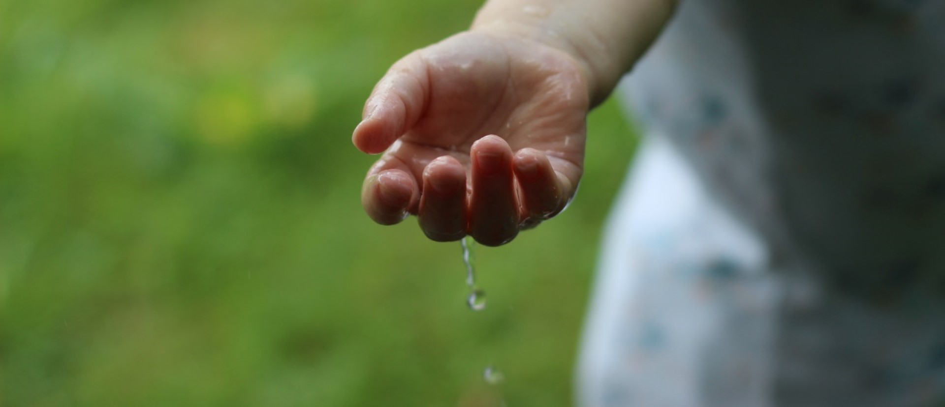 Water dripping from a hand 